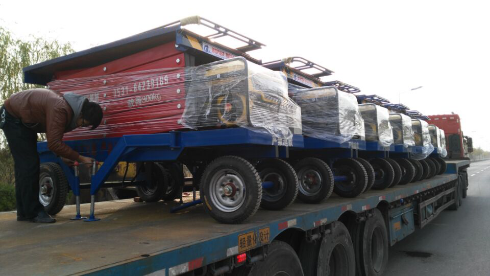 北京紫光捷通客戶采購發(fā)往新疆伊寧移動升降機